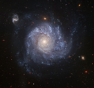 Spiral galaxy NGC 1309 - NASA.